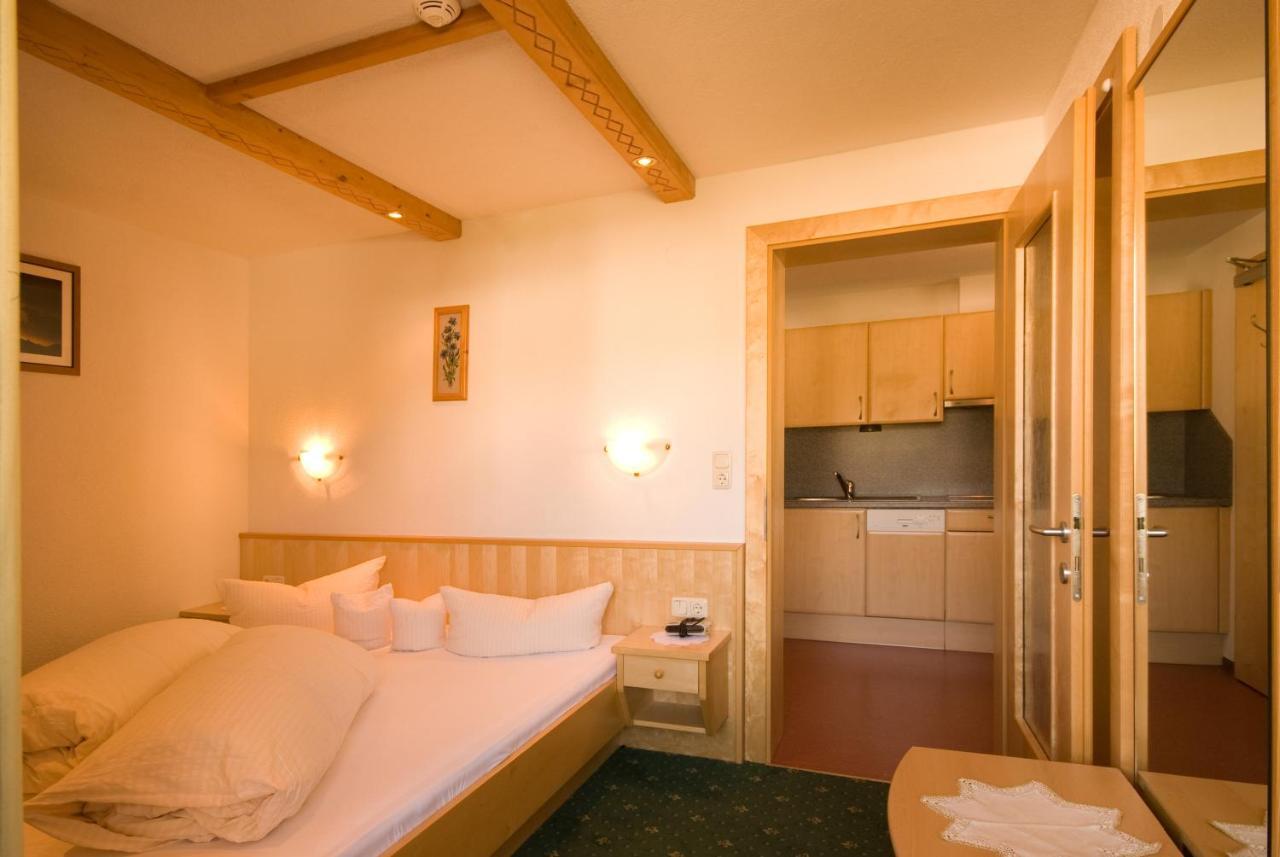 Apart Haus Bernardes Fiss Room photo